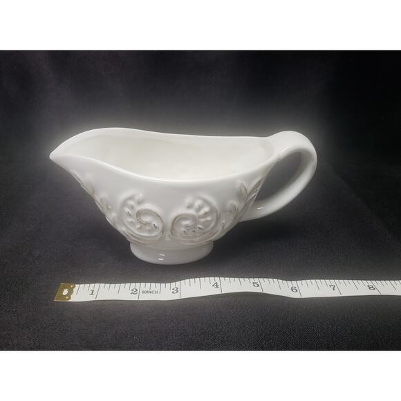 Avon Vintage Gravy Boat / Serving Bowl Dish with Scroll Design Kitchen Decor - Picture 11 of 13